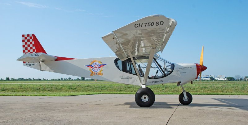 Zenith stol Ch 701