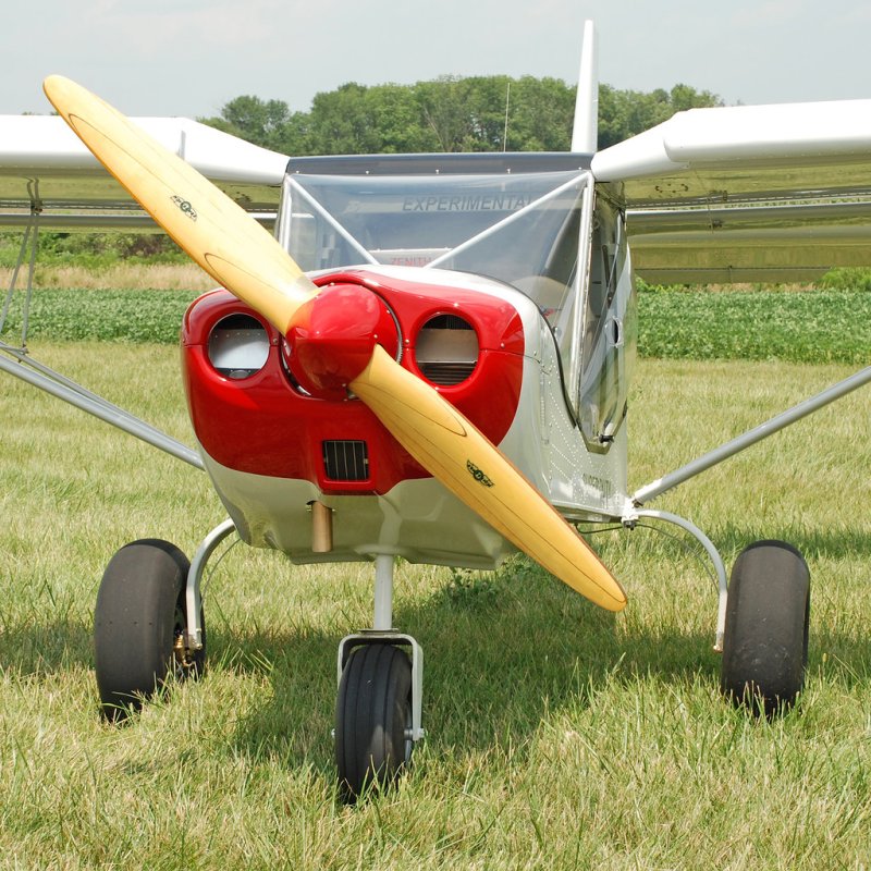 Самолет Zenith Ch-750
