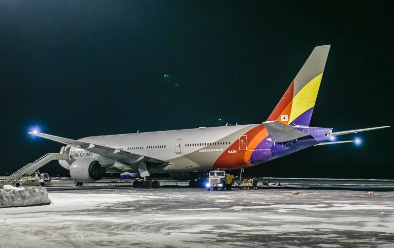 Боинг 777 в Ханты-Мансийске