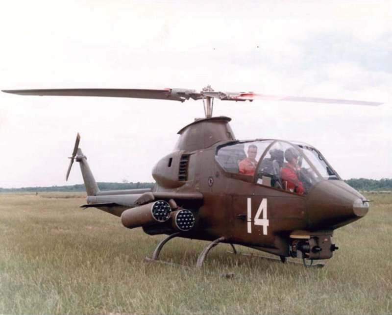 Вертолет Ah-1g Cobra