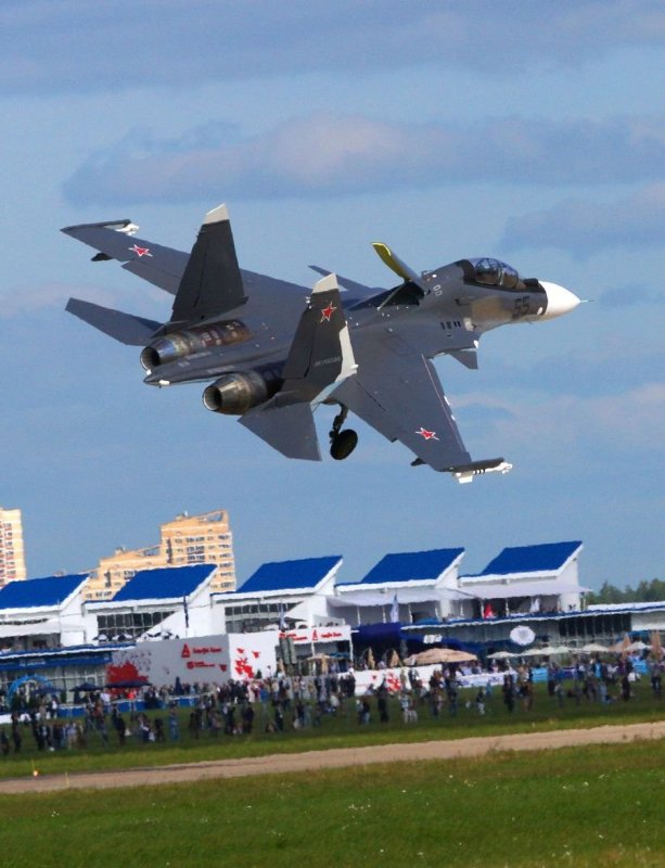 Авиасалон Макс 2021 в Жуковском