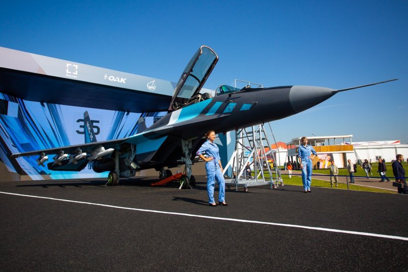 Авиасалон Макс 2021 в Жуковском