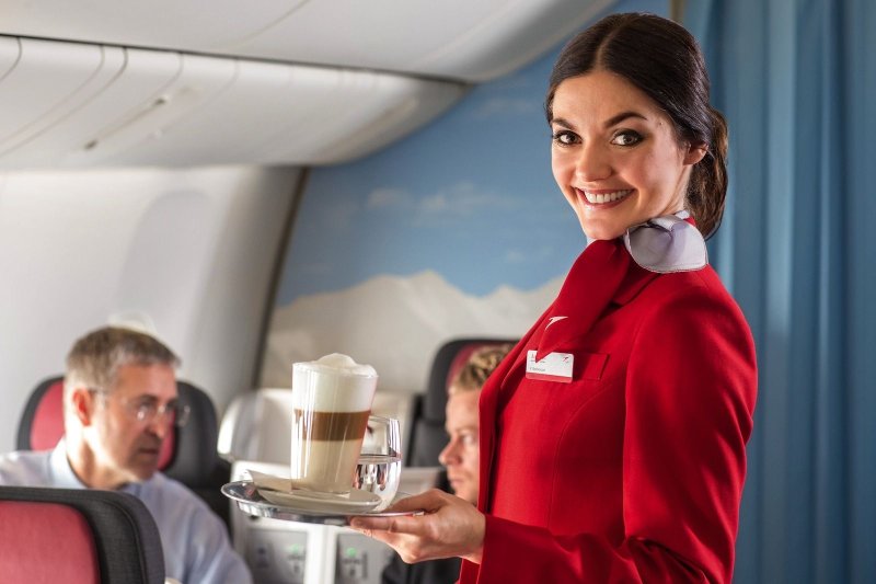 Austrian Airlines стюардессы