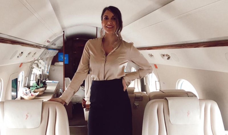 Стюардесса private Jet