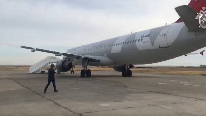 Самолеты с трапом в хвосте