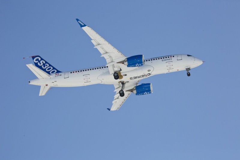 Бомбардье cs300