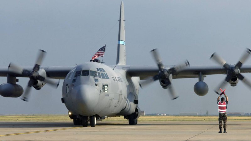 Версии c-130 для морской гвардии