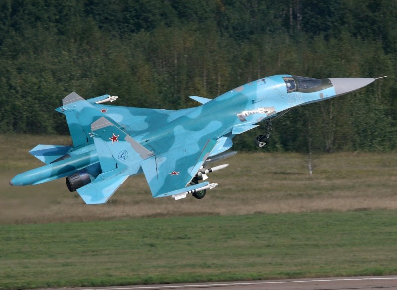 Су-27 истребитель-бомбардировщик