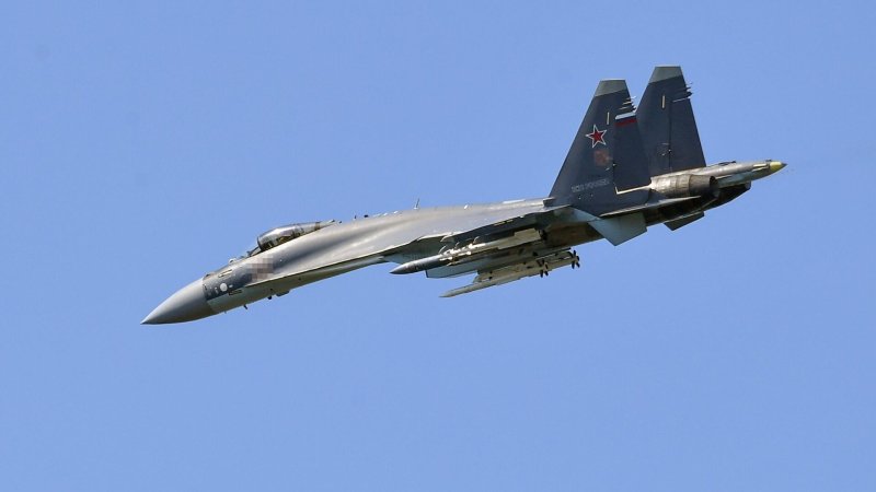Истребителей Су-35 НОАК