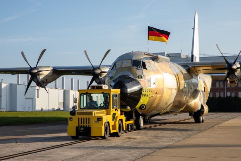 Lockheed Martin c-130j-30 super Hercules