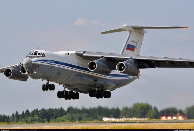 Ил 76-400