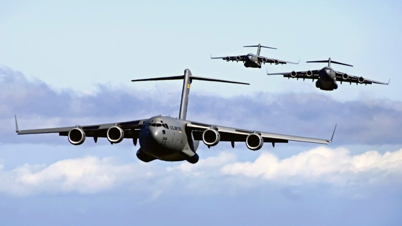 Самолёт ВВС США C-17a Globemaster III.