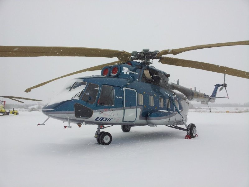 Вертолёт ми-8 АМТ 28981