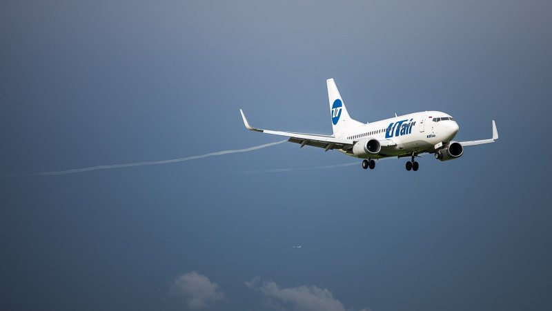 Самолет Астрахань Волгоград UTAIR