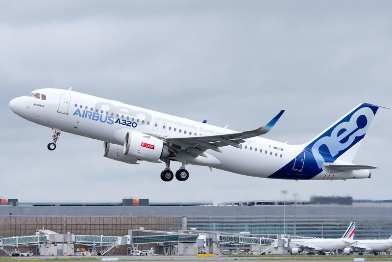 Аэробус Airbus a320