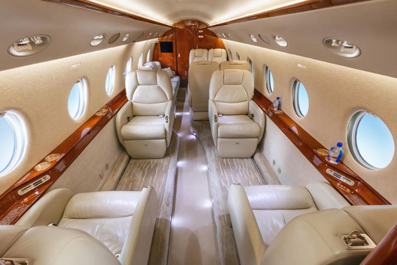 Gulfstream g200