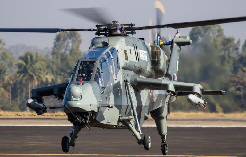 Hal LCH вертолет