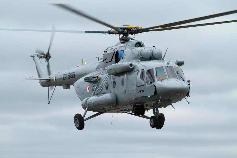 Ми-17 вертолет