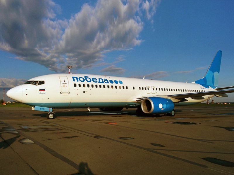 Победа Аэробус 737-800