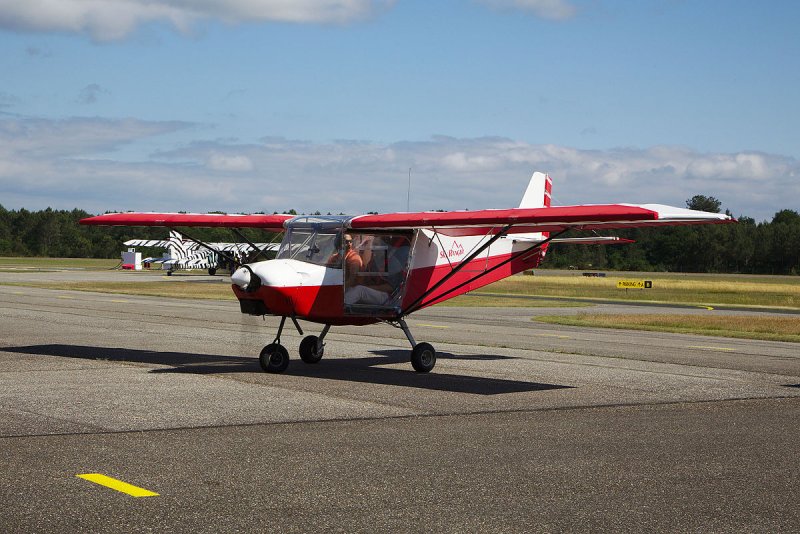 Sky Ranger легкий одномоторный двухместный самолет