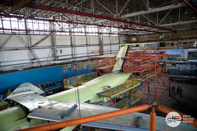 Новый украинский самолёт АН-178