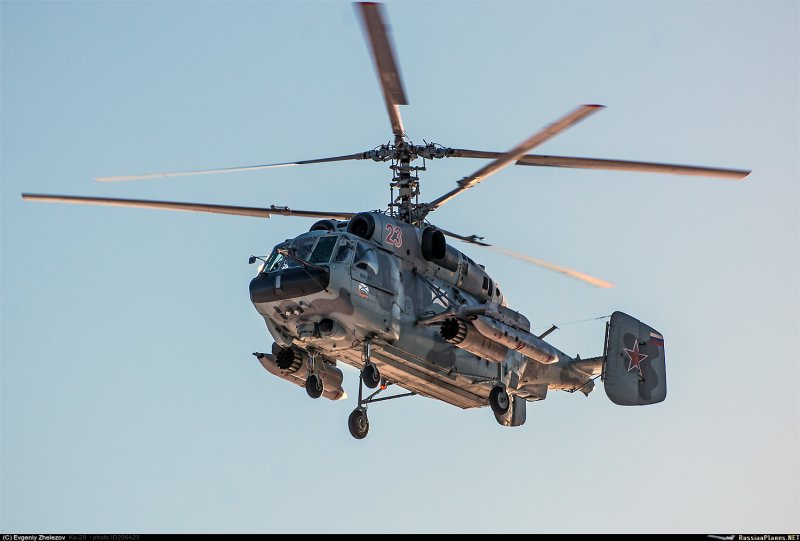 Корабельный транспортно-боевой вертолёт ка-29