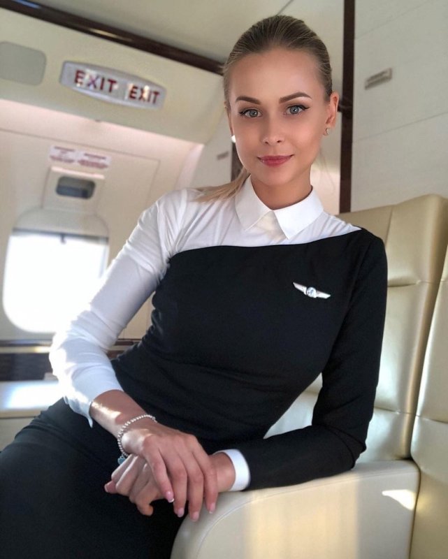 Стюардесса бизнес авиации