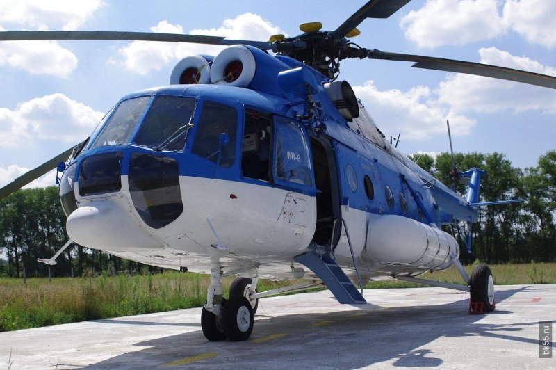 Ми-8 вертолёт