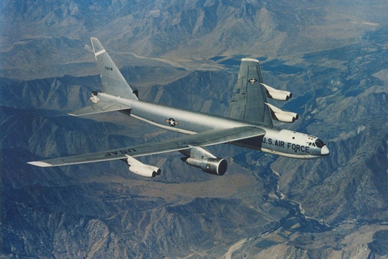 Martin b-52