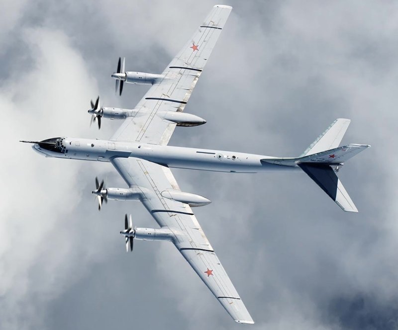 Самолет ту 95 МС
