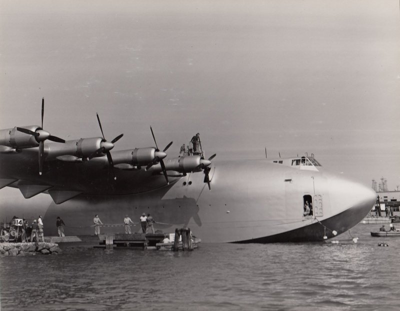Самолёт Hughes h-4 Hercules