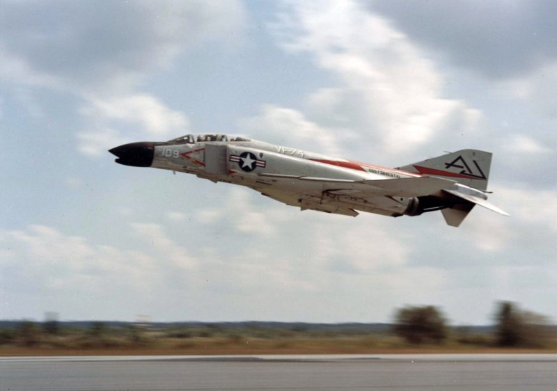 Миг 21 и f4 Phantom