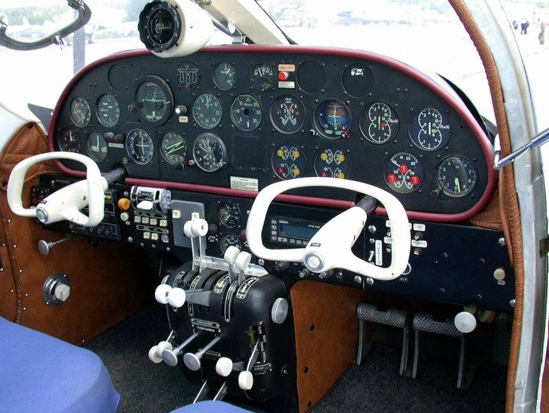 Морава l-200