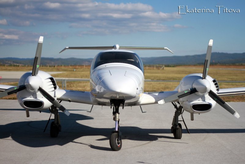 Da42t самолет