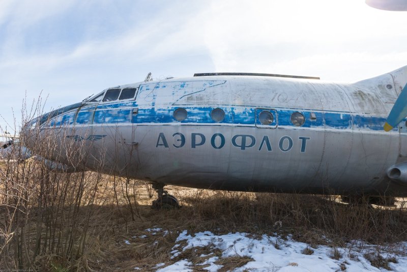 АН-318 пассажирский самолёт