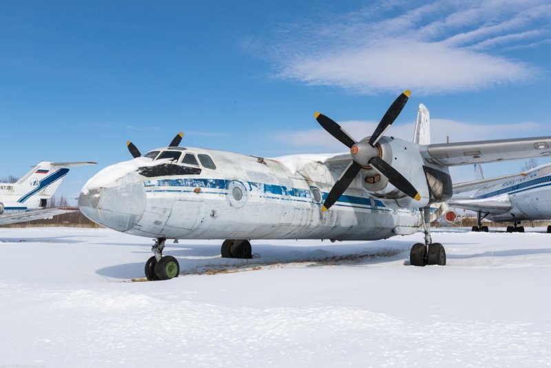 АН-26 пассажирский