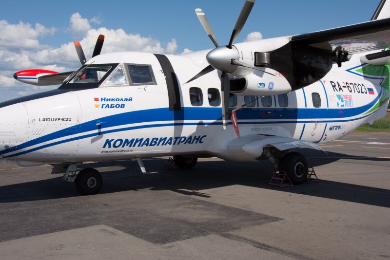L-410 самолет