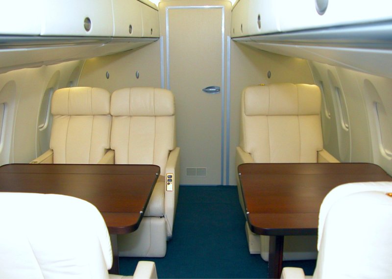 АН 140 VIP