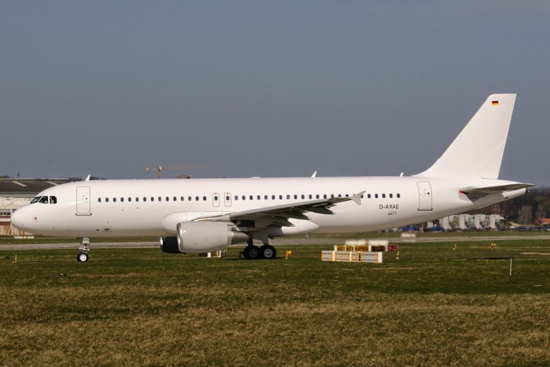Белый а320