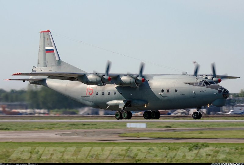 АН-12 ra-11344