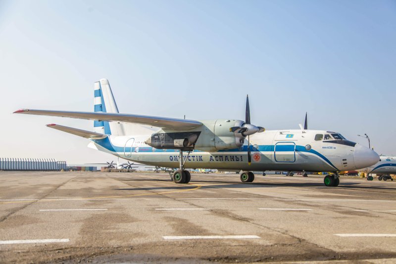 АН 24 авиакомпании Сибирь