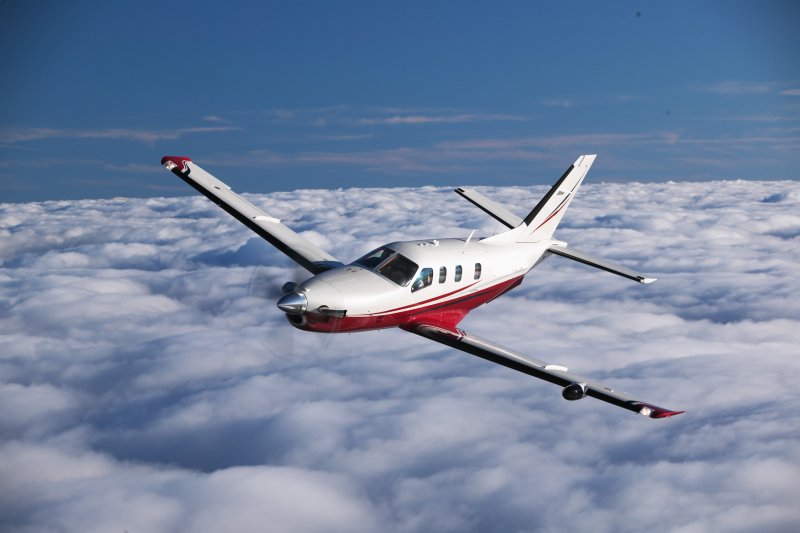 Tbm 700 самолет