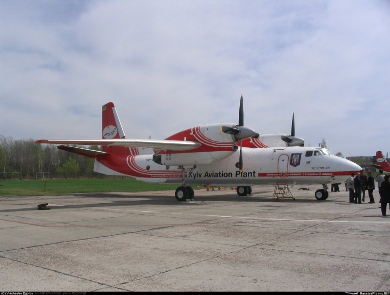 Самолет АН 32п