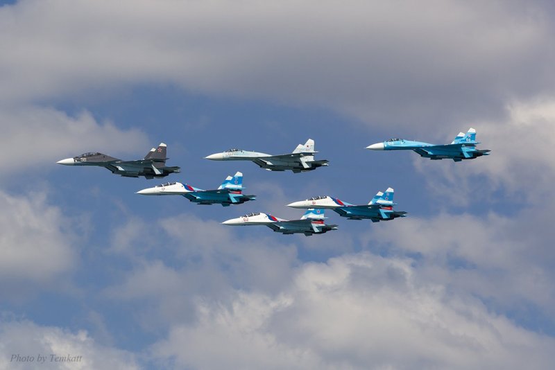 Самолет Сокол