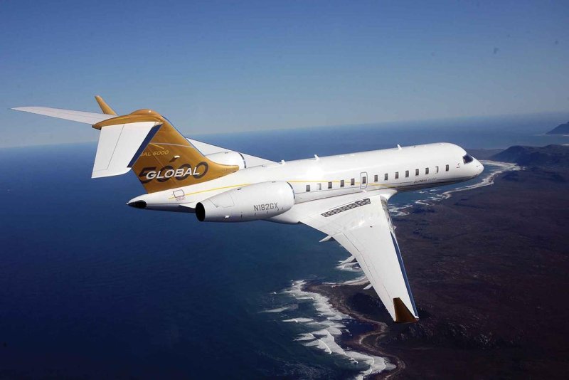 Самолет Bombardier Global 5000