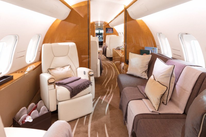 Самолет Bombardier Global 5000