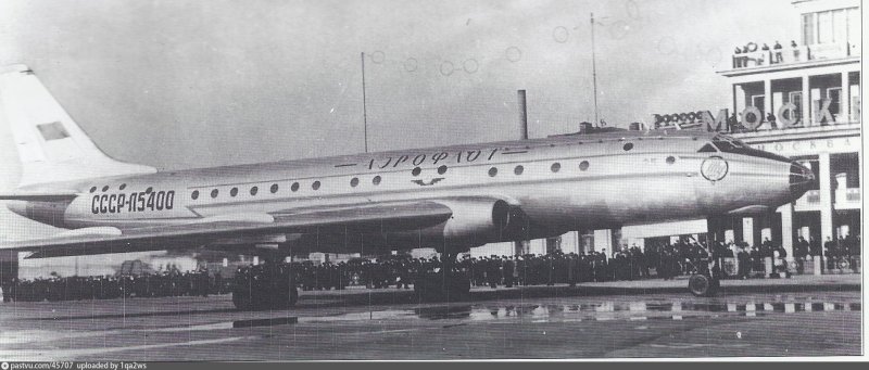 Ту-104 пассажирский самолёт СССР