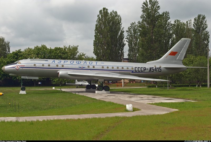 Ту-104 в Магнитогорске