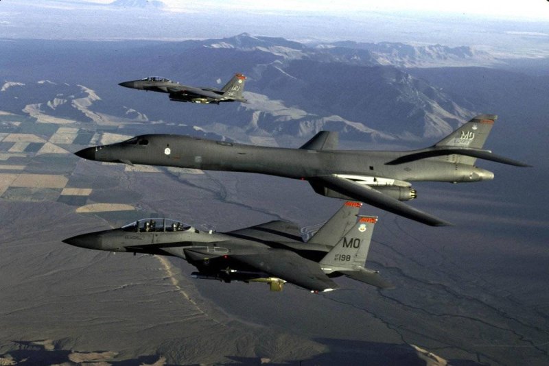 ВВС США B-1b Lancer