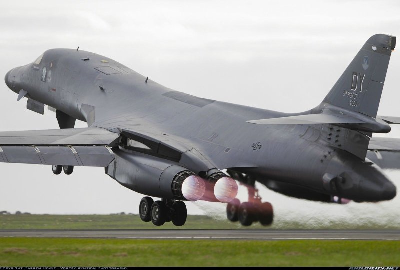 Rockwell b-1 Lancer ВВС США